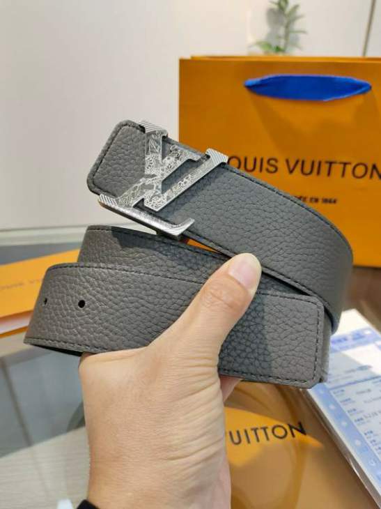 Picture of Louis Vuitton Belts _SKUfw211614454fw